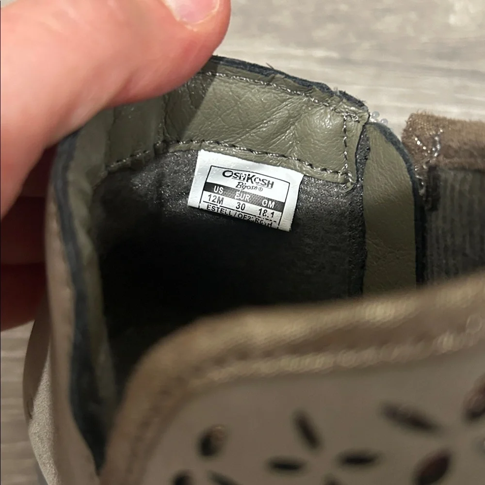 OshKosh B'gosh Taupe Cut-Out Ankle Boots